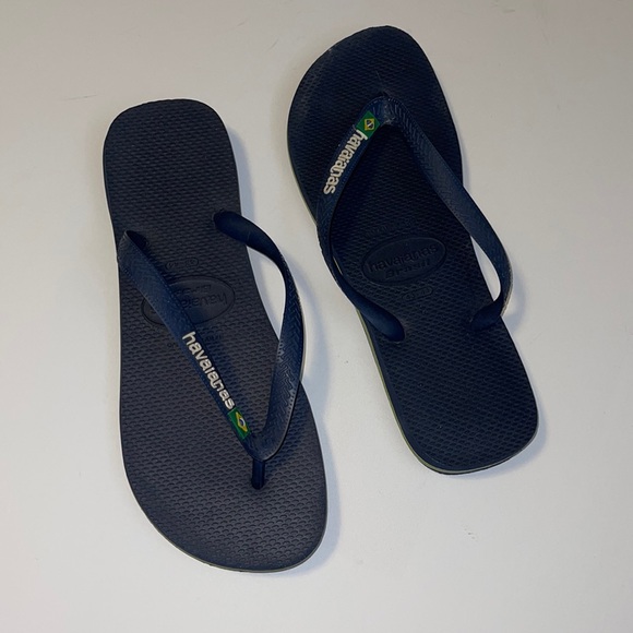 Havaianas Navy Blue Rubber Thong Sandals - Picture 2 of 4